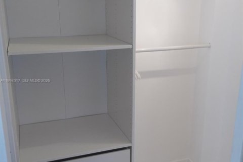 Apartamento en alquiler en Miami Beach, Florida, 1 dormitorio, 43.39 m2 № 2055708 - foto 19