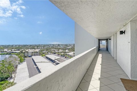 Condominio en venta en Sarasota, Florida, 2 dormitorios, 119.1 m2 № 1745051 - foto 3