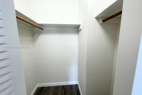 Купить кондоминиум в Санрайз, Флорида 5 комнат, 78.97м2, № 1819710 - фото 16