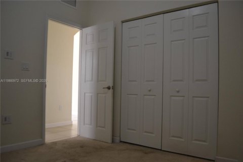 Купить виллу или дом в Хомстед, Флорида 4 спальни, 155.89м2, № 2044848 - фото 25