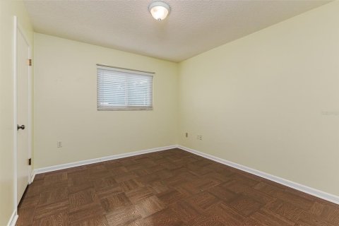 House in Lakeland, Florida 3 bedrooms, 137.4 sq.m. № 1899847 - photo 24
