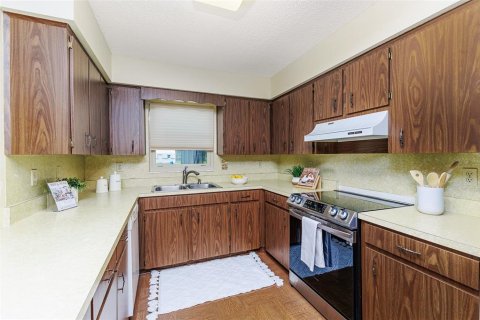 House in Lakeland, Florida 3 bedrooms, 137.4 sq.m. № 1899847 - photo 17