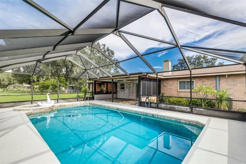 House in Lakeland, Florida 3 bedrooms, 137.4 sq.m. № 1899847 - photo 4