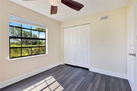 House in Apopka, Florida 3 bedrooms, 119.66 sq.m. № 2098360 - photo 20