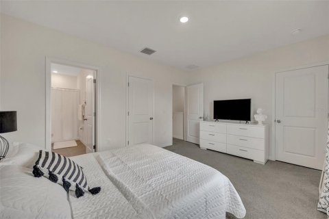 Townhouse in Plant City, Florida 3 bedrooms, 156.17 sq.m. № 2259250 - photo 20