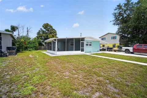 Casa en venta en North Port, Florida, 3 dormitorios, 87.42 m2 № 2234653 - foto 2