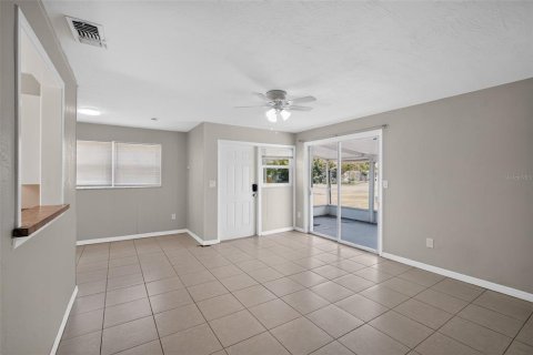 Casa en venta en North Port, Florida, 3 dormitorios, 87.42 m2 № 2234653 - foto 5