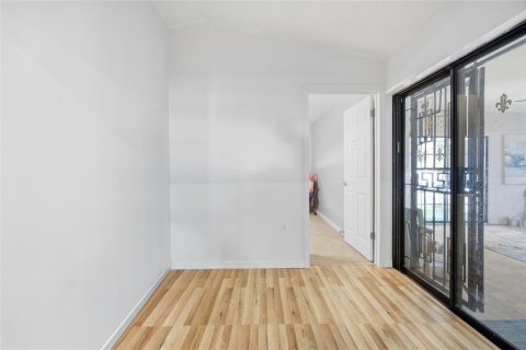 Villa ou maison à vendre à Ocala, Floride: 2 chambres, 164.81 m2 № 2110243 - photo 15