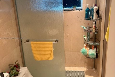 Condominio en alquiler en Hollywood, Florida, 1 dormitorio, 59.46 m2 № 2041620 - foto 7