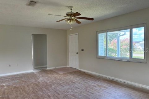 Villa ou maison à vendre à Summerfield, Floride: 3 chambres, 136.19 m2 № 1847878 - photo 6