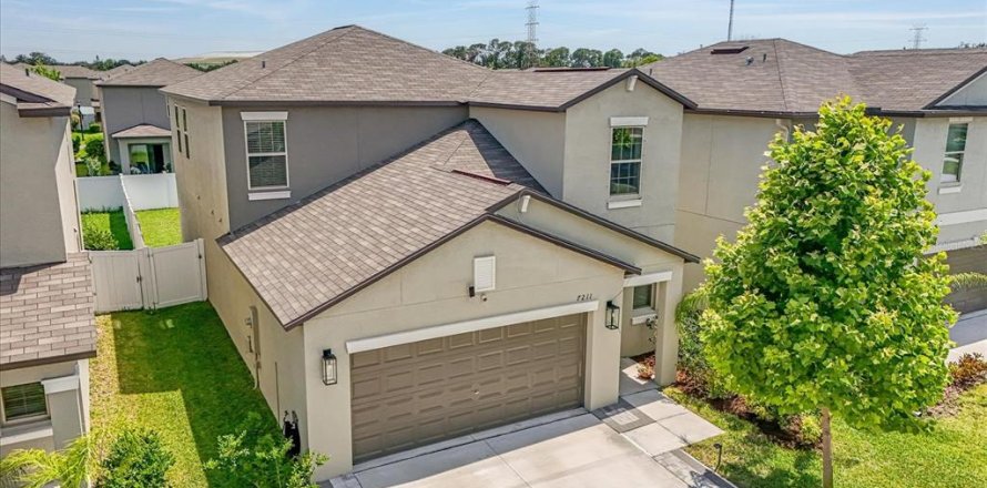 Villa ou maison à Tampa, Floride 5 chambres, 224.36 m2 № 1840133