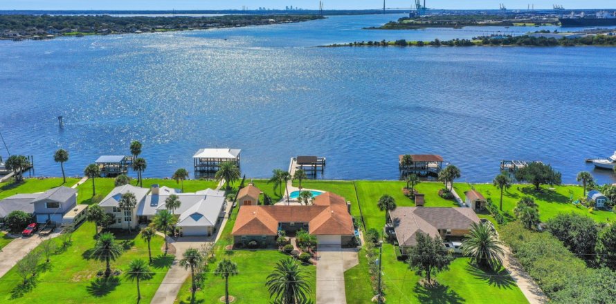 Casa en Jacksonville, Florida 4 dormitorios, 250.84 m2 № 773274