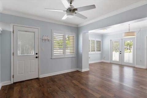 House in Bradenton, Florida 5 bedrooms, 215.25 sq.m. № 1844927 - photo 25