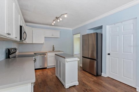 House in Bradenton, Florida 5 bedrooms, 215.25 sq.m. № 1844927 - photo 30