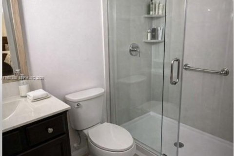 Adosado en venta en Hialeah Gardens, Florida, 3 dormitorios, 143.53 m2 № 2025736 - foto 20