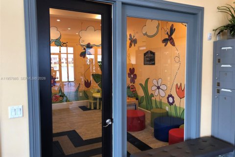 Купить таунхаус в Хайалиа Гарденс, Флорида 3 спальни, 143.53м2, № 2025736 - фото 13