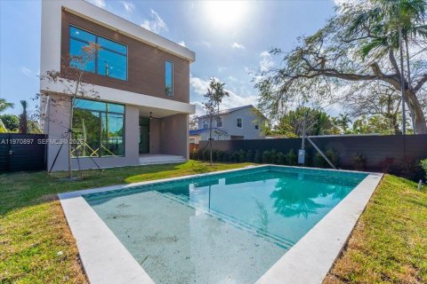 Купить виллу или дом в Холливуд, Флорида 4 спальни, 246.84м2, № 2033724 - фото 17