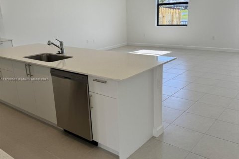 Condominio en venta en Dania Beach, Florida, 3 dormitorios № 1938509 - foto 4