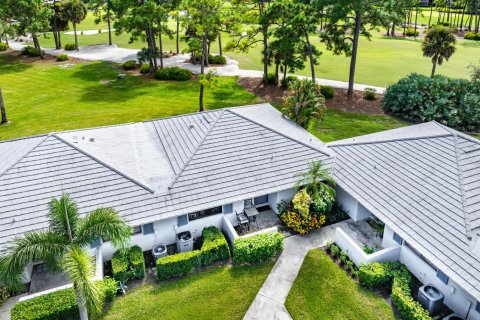 Touwnhouse à vendre à Palm Beach Gardens, Floride: 2 chambres, 105.44 m2 № 2421285 - photo 30