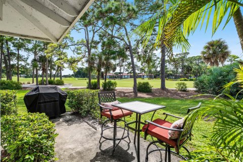 Touwnhouse à vendre à Palm Beach Gardens, Floride: 2 chambres, 105.44 m2 № 2421285 - photo 26