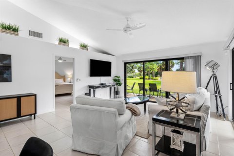 Touwnhouse à vendre à Palm Beach Gardens, Floride: 2 chambres, 105.44 m2 № 2421285 - photo 21