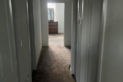 Townhouse in Riviera Beach, Florida 3 bedrooms, 159.23 sq.m. № 1225645 - photo 1