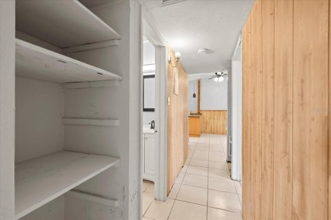 House in Tampa, Florida 2 bedrooms, 69.49 sq.m. № 1766990 - photo 14