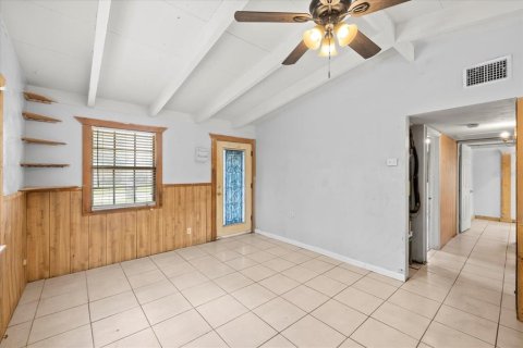 House in Tampa, Florida 2 bedrooms, 69.49 sq.m. № 1766990 - photo 10