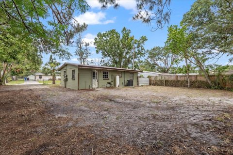House in Tampa, Florida 2 bedrooms, 69.49 sq.m. № 1766990 - photo 5