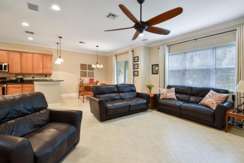 Townhouse in Palm Beach Gardens, Florida 3 bedrooms, 215.44 sq.m. № 2146054 - photo 12