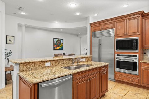 Condo in Winter Park, Florida, 3 bedrooms  № 1886158 - photo 8