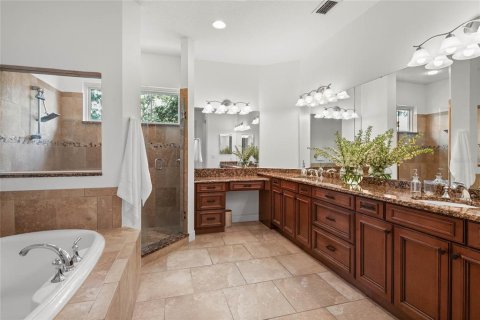 Condo in Winter Park, Florida, 3 bedrooms  № 1886158 - photo 19