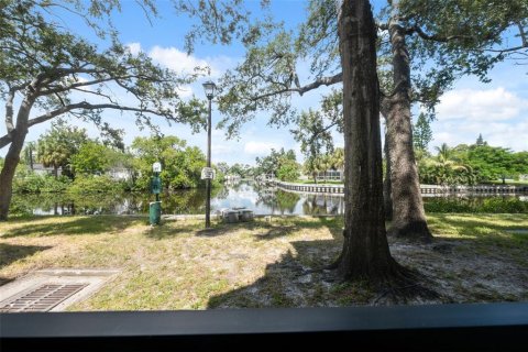 Copropriété à vendre à Tampa, Floride: 1 chambre, 70.61 m2 № 1905597 - photo 16