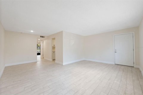 Copropriété à vendre à Tampa, Floride: 1 chambre, 70.61 m2 № 1905597 - photo 5