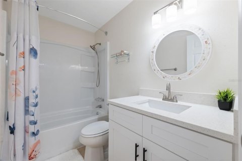 Copropriété à vendre à Tampa, Floride: 1 chambre, 70.61 m2 № 1905597 - photo 13
