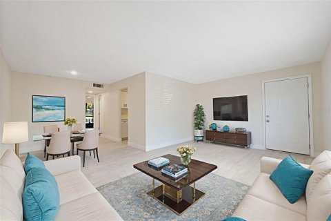 Copropriété à vendre à Tampa, Floride: 1 chambre, 70.61 m2 № 1905597 - photo 2