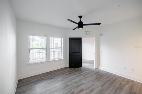 Apartamento en alquiler en Sarasota, Florida, 1 dormitorio, 75.72 m2 № 1824272 - foto 11