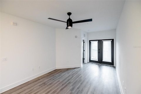 Apartamento en alquiler en Sarasota, Florida, 1 dormitorio, 75.72 m2 № 1824272 - foto 12