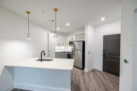 Apartamento en alquiler en Sarasota, Florida, 1 dormitorio, 75.72 m2 № 1824272 - foto 4
