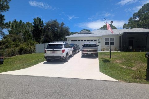 House in Lake Placid, Florida 3 bedrooms, 197.14 sq.m. № 2177173