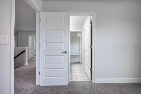 Villa ou maison à louer à Parrish, Floride: 5 chambres, 251.3 m2 № 2433299 - photo 18