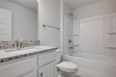 Villa ou maison à louer à Parrish, Floride: 5 chambres, 251.3 m2 № 2433299 - photo 21