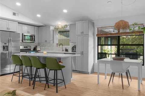 Casa en venta en Arcadia, Florida, 4 dormitorios, 233.18 m2 № 1908281 - foto 14