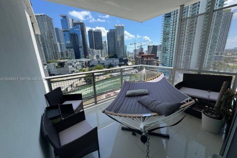 Condo in Miami, Florida, 1 bedroom  № 2087995 - photo 8