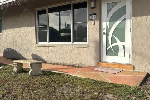 Купить виллу или дом в Помпано-Бич, Флорида 3 спальни, № 2041383 - фото 24