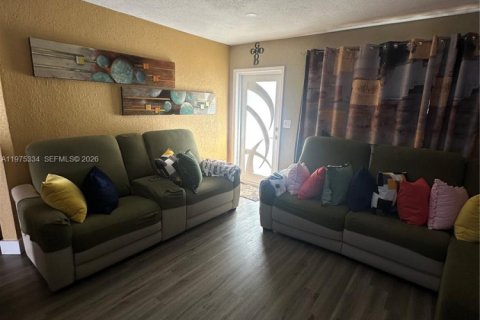 Купить виллу или дом в Помпано-Бич, Флорида 3 спальни, № 2041383 - фото 21