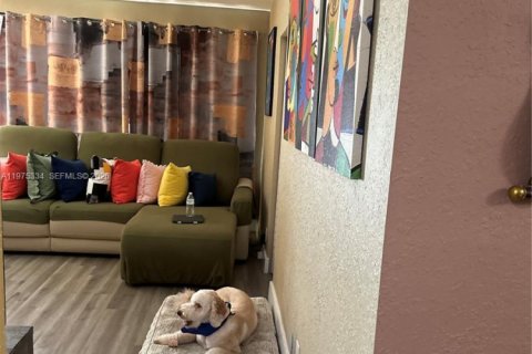 Купить виллу или дом в Помпано-Бич, Флорида 3 спальни, № 2041383 - фото 14