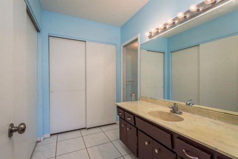 Condominio en venta en Clearwater, Florida, 2 dormitorios, 121.7 m2 № 1733571 - foto 15