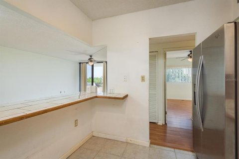 Condominio en venta en Clearwater, Florida, 2 dormitorios, 121.7 m2 № 1733571 - foto 11