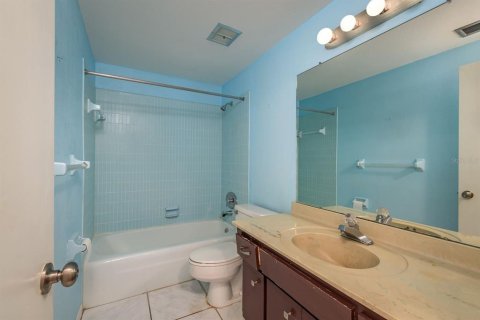 Condominio en venta en Clearwater, Florida, 2 dormitorios, 121.7 m2 № 1733571 - foto 19